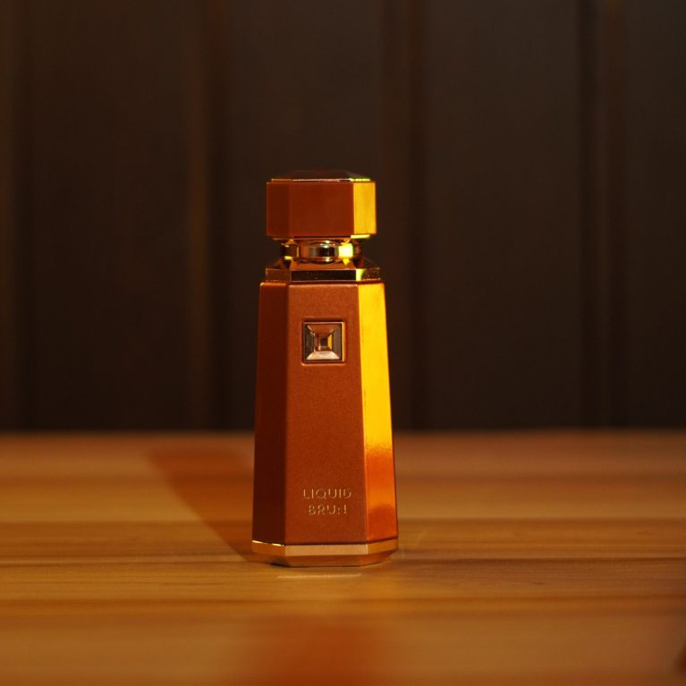 French Avenue Liquid Brun