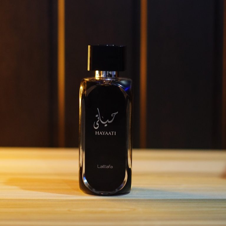 Lattafa Hayaati Black